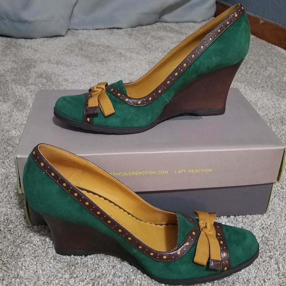 Kenneth Cole Reaction wedges